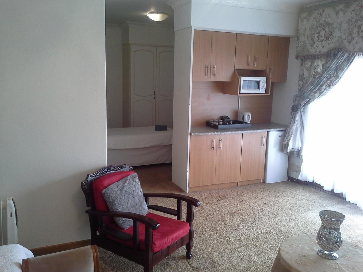 Naleli Guest House Selomas Szoba fotó